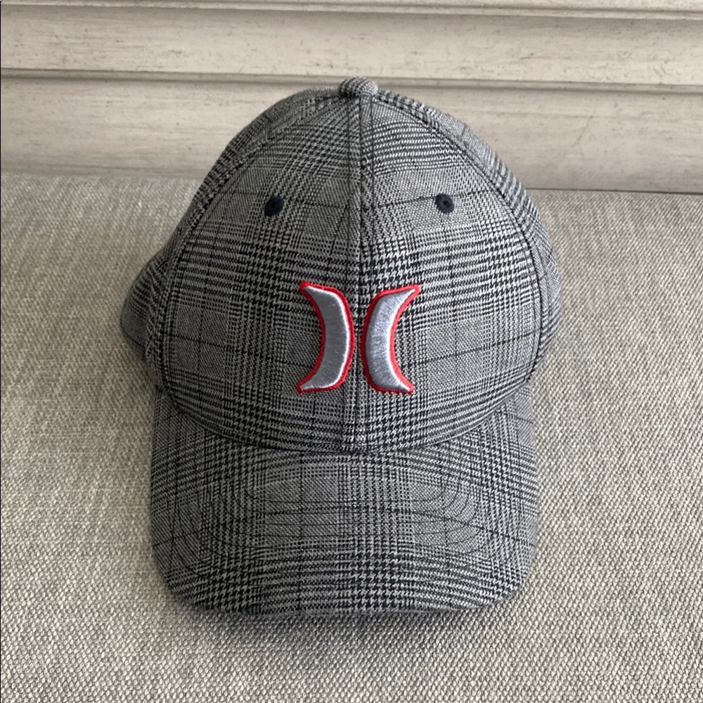 Hurley Black and White Checkered Cap